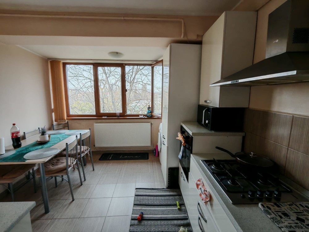 Apartament decomandat cu 3 camere Tiglina II